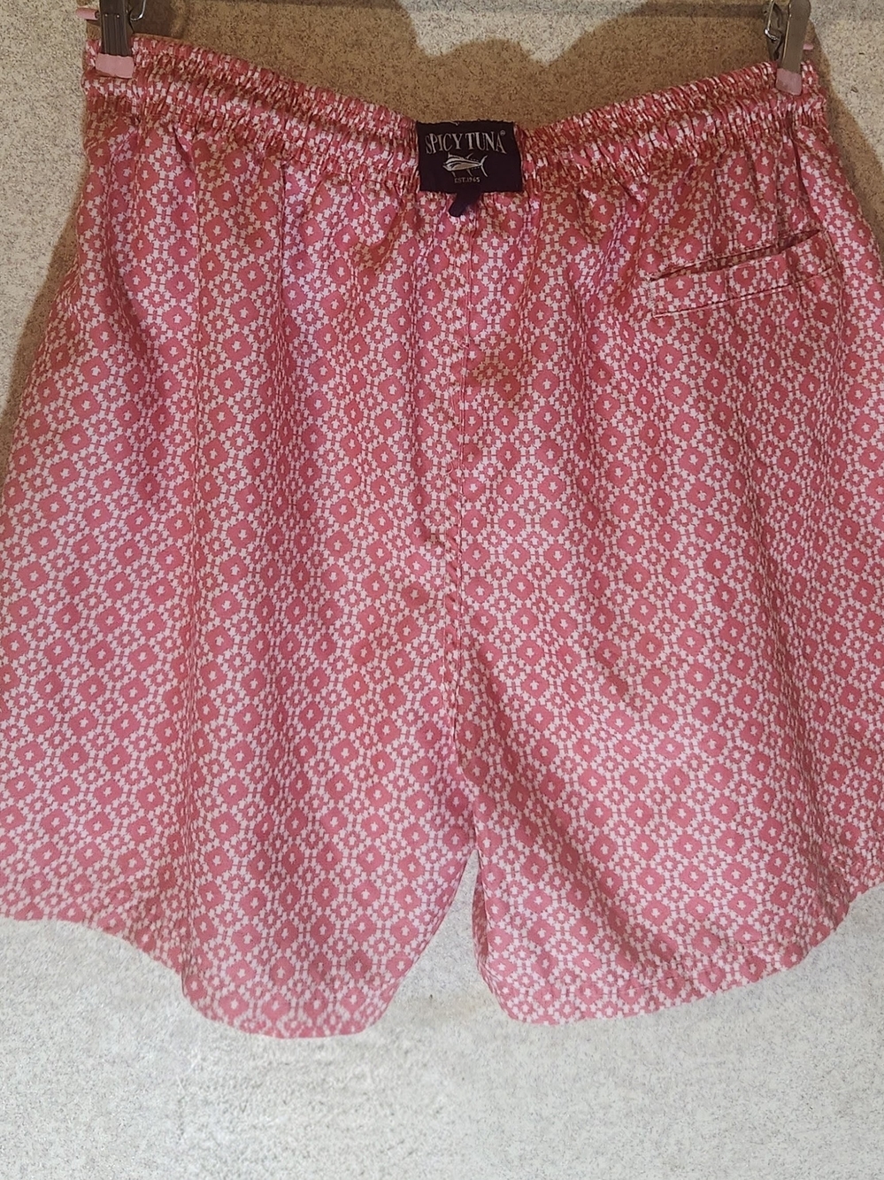Spicy Tuna Men’s Pink Geometric Hybrid Shorts